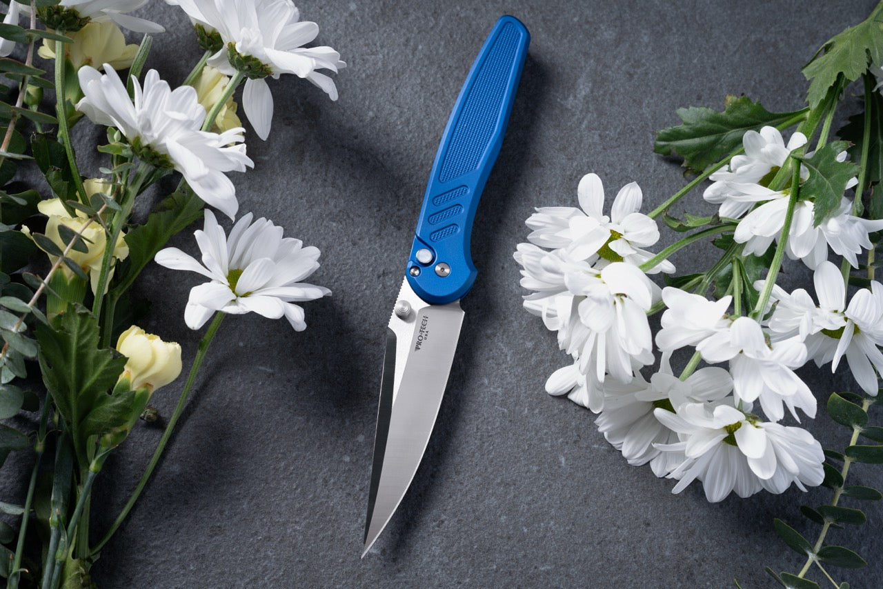Pro-Tech Avalon 4.25" Knife – Blue Knurled Aluminum, MagnaCut, Button Lock – Made in USA (PN1100-LTD Blue)