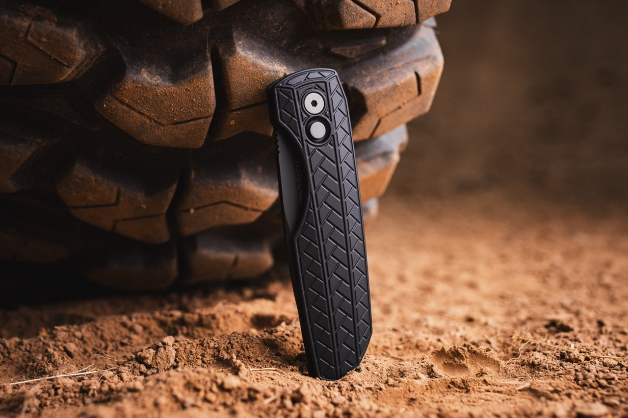 Pro-Tech Vero Synapse 2 Auto Knife - Black Herringbone Aluminum, 3.5" DLC MagnaMax, Button Lock - Made in USA (VERO2106 MM)