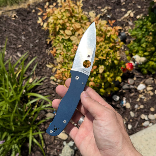 Spyderco Bodacious Knife – Cobalt Blue G‑10 Handle, CPM SPY27 Blade, Compression Lock – Made in USA (SC263GPCBL)