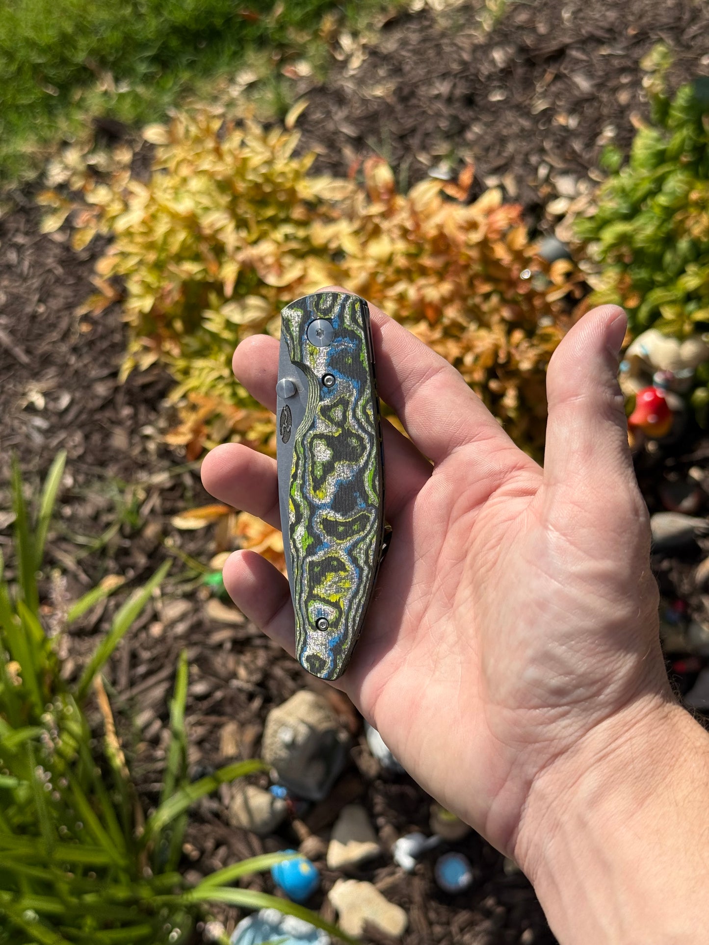 TRM Atom Linerlock Knife – Gecko Camo Carbon 3D Contoured Smooth, CPM MagnaCut Blade – Made in USA