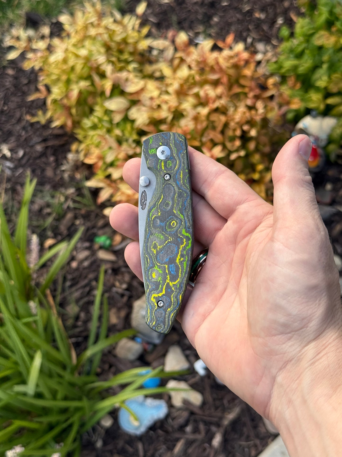 TRM Atom Linerlock – Gecko Camo Carbon 3D Smooth, Custom Hollow‑Ground 20CV Blade – Made in USA