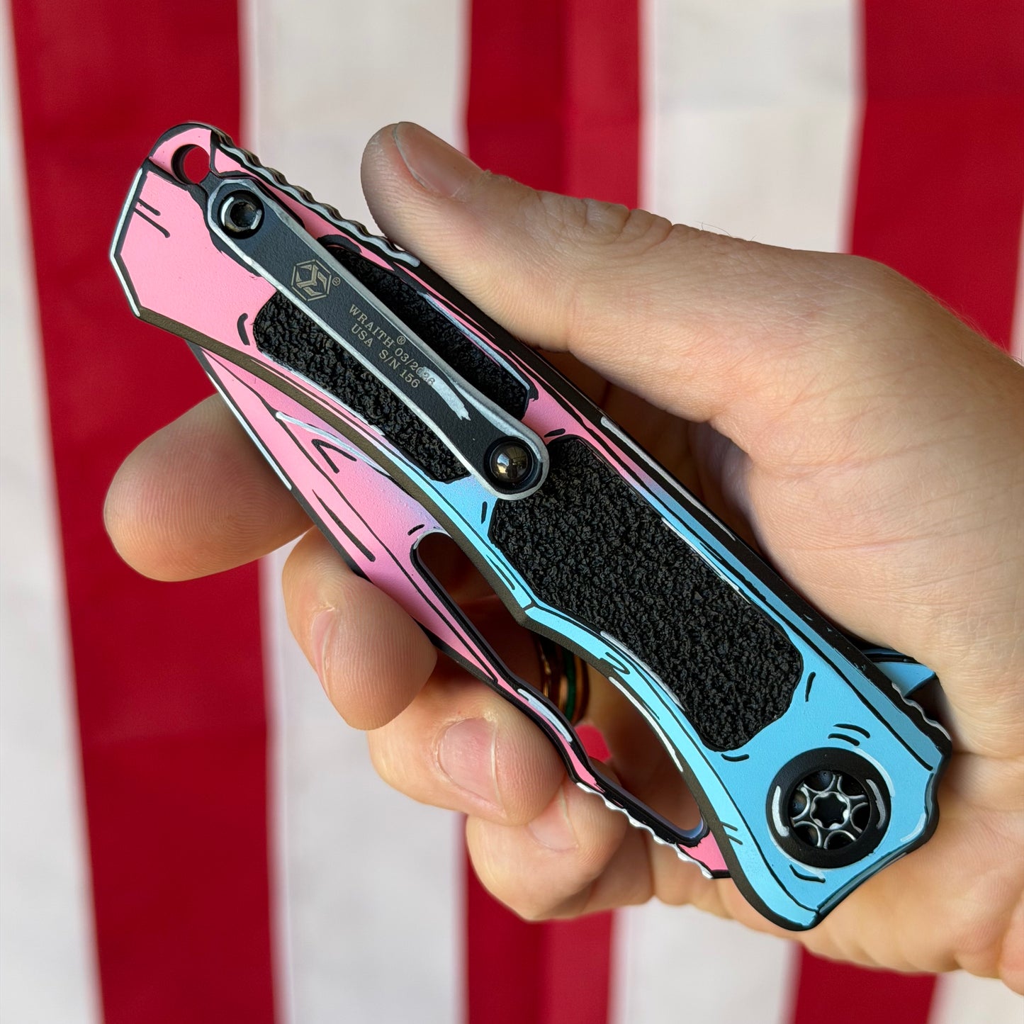 Heretic Cotton Candy Wraith – MagnaCut Blade, Cel Shade Cotton Candy Handle, Fully Machined Clip – Manual – Made in USA (H001-CS-CC)