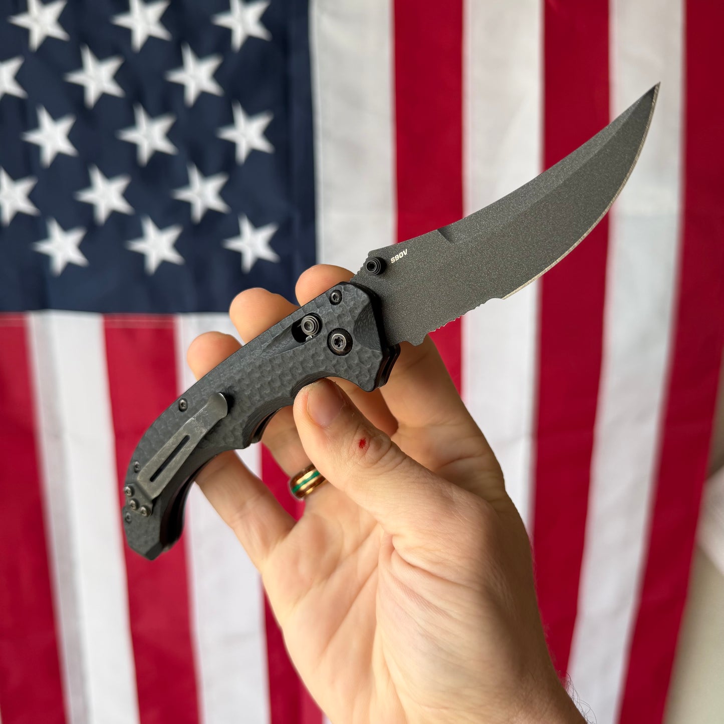 The Back Door: Used – Benchmade Mini Bedlam 865SBK 3.45" Scimitar, CPM-S90V, Black G10, Partially Serrated, AXIS Lock – Made in USA