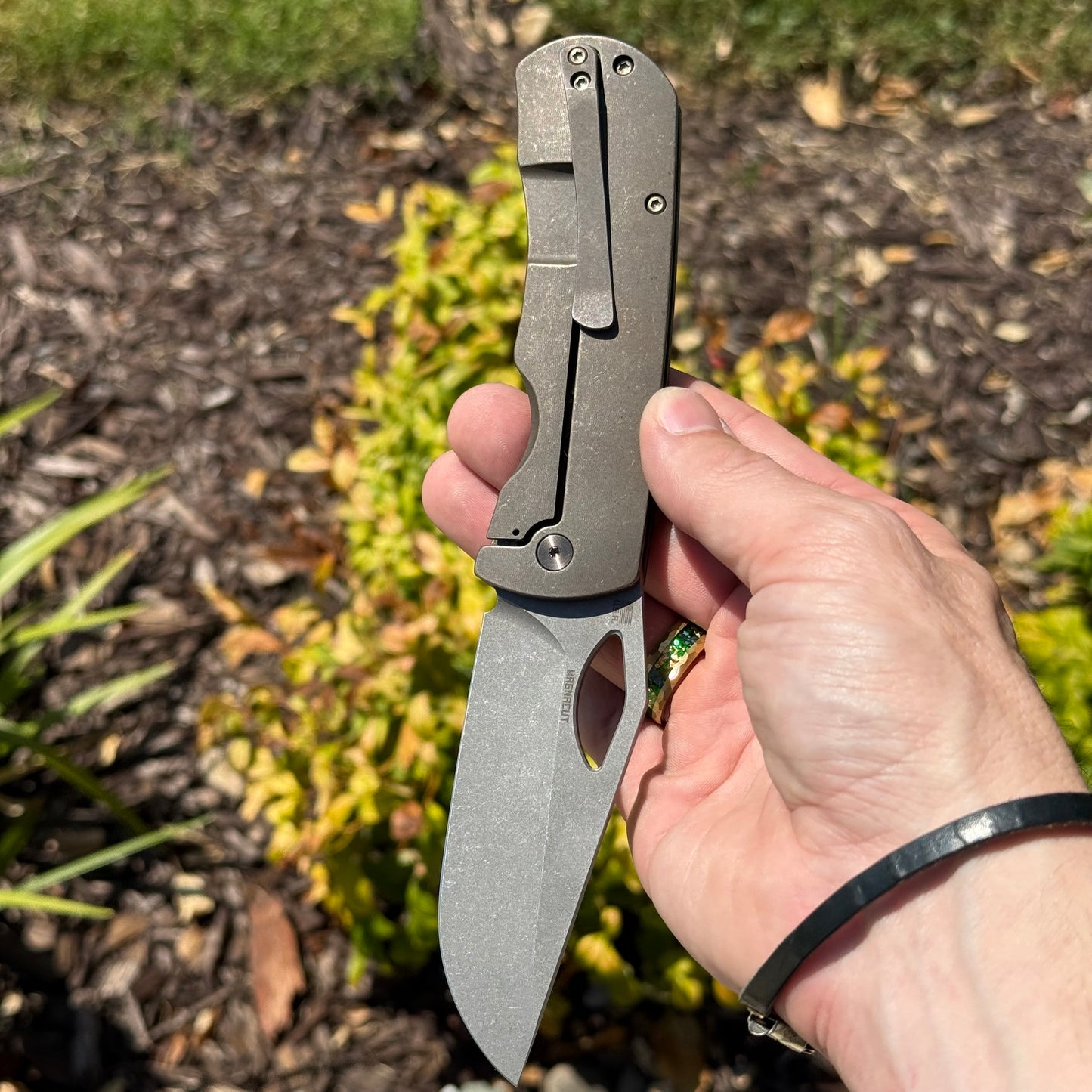 Dixon Folding Knife – Titanium Frame Lock, 3.75″ MagnaCut Blade, Made in USA