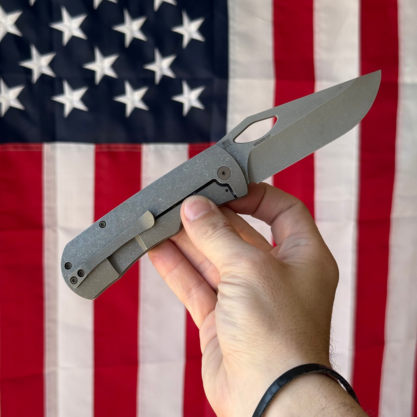 Dixon Folding Knife – Titanium Frame Lock, 3.75″ MagnaCut Blade, Made in USA