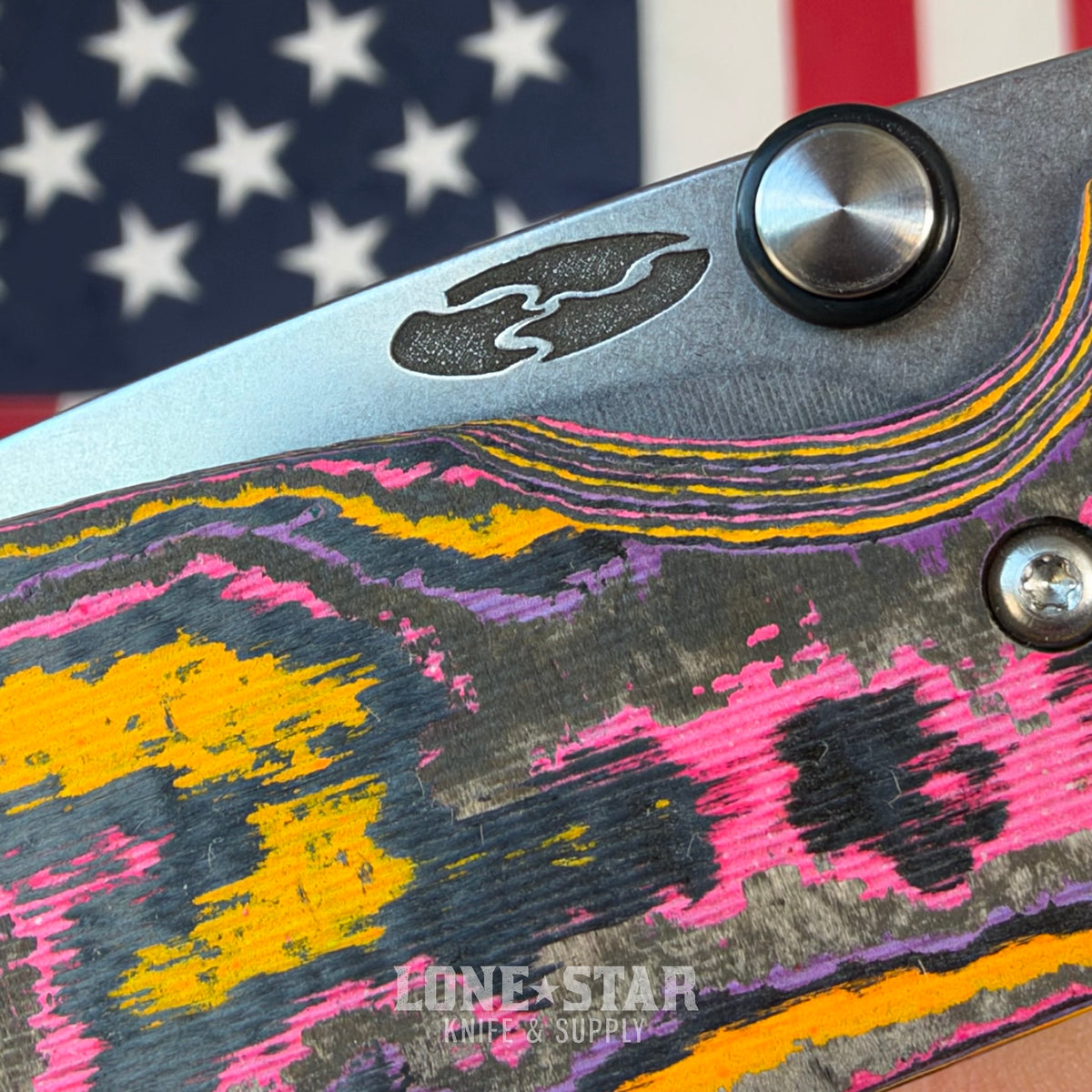 TRM ATOM Liner Lock 3.5" MagnaCut, Pop Camo Carbon 3D Contoured Smooth, Titanium Liners, Made in USA (DLR-ATM-CC-3D-POP)