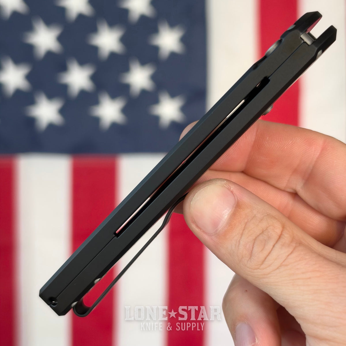 The Back Door: Pro-Tech Avalon - Black Aluminum, 4.25" DLC MagnaCut Drop Point, Thumb Stud - Made in USA (PN1103) (Return)