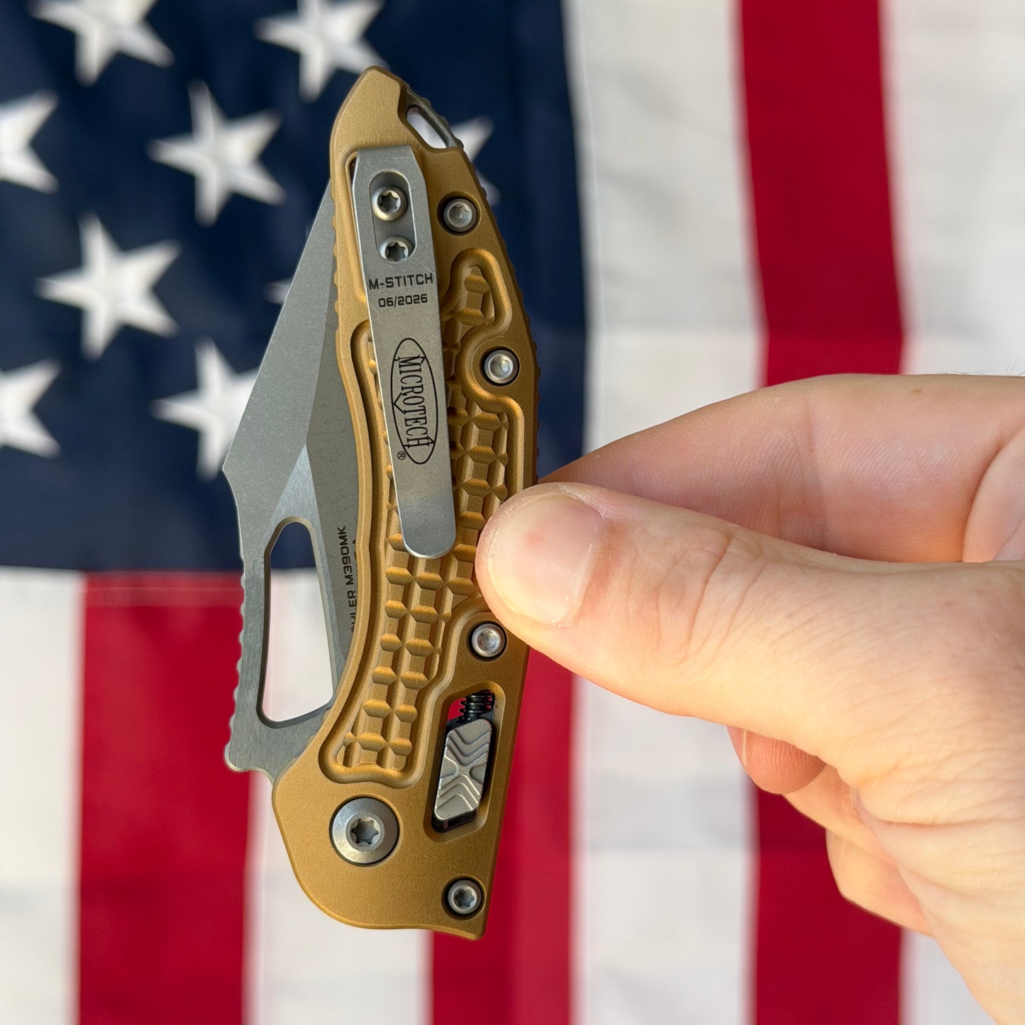 Microtech M-Stitch RAM-LOK 3.05" Manual – Tan Frag Aluminum, M390MK Apocalyptic – Made in USA (169MRL-10APFRTA)
