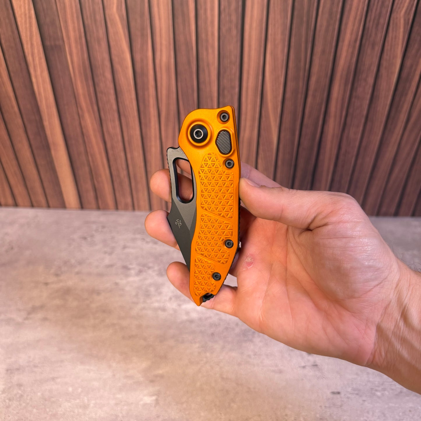 Microtech Stitch Orange Tangerine Aluminum, 3.7″ Blade, Made in USA (169-1OT)