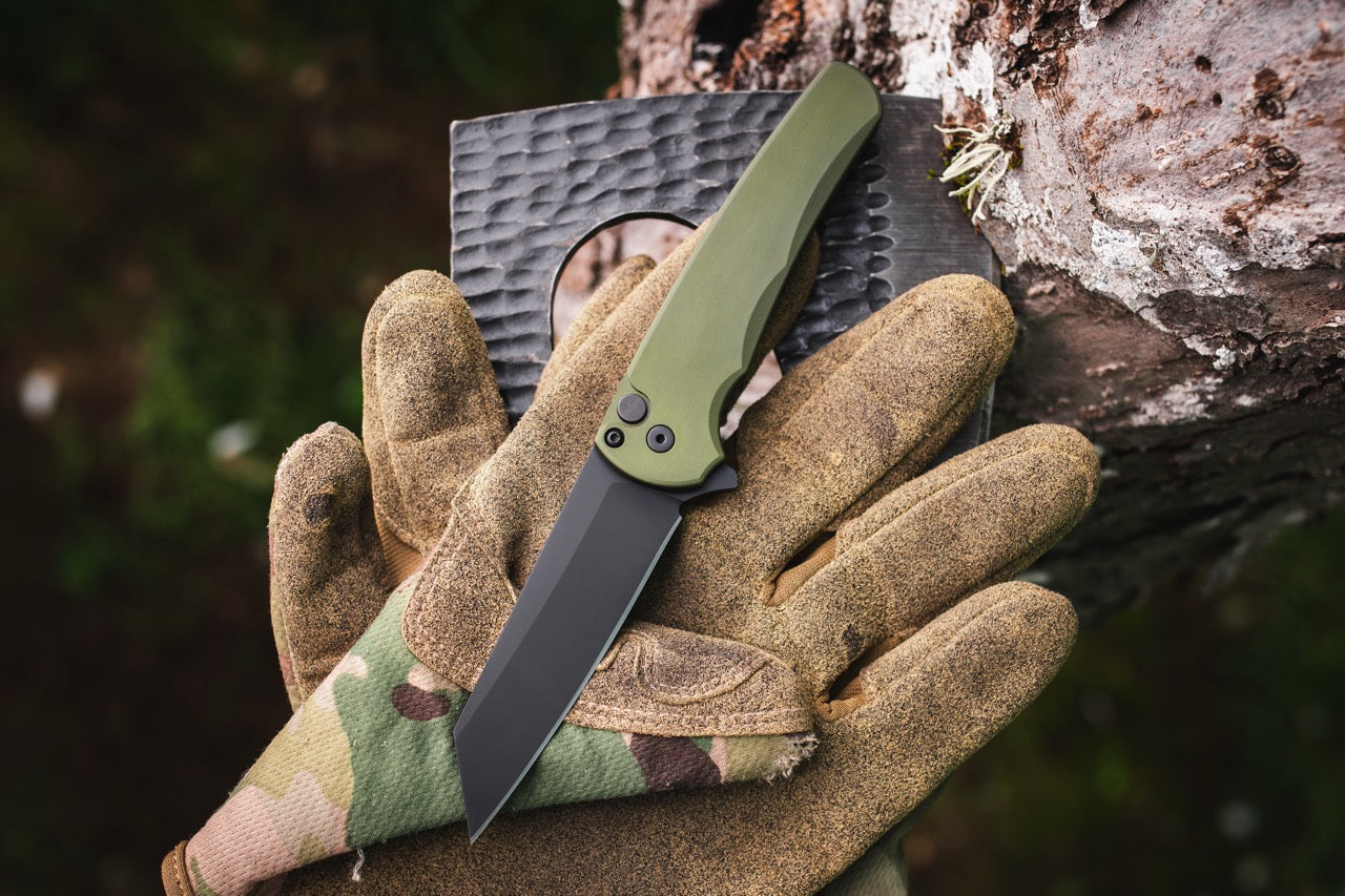 Pro-Tech Malibu 3.25" Button Lock Flipper – Green Aluminum, MagnaCut DLC Reverse Tanto – Made in USA (5403-Green)