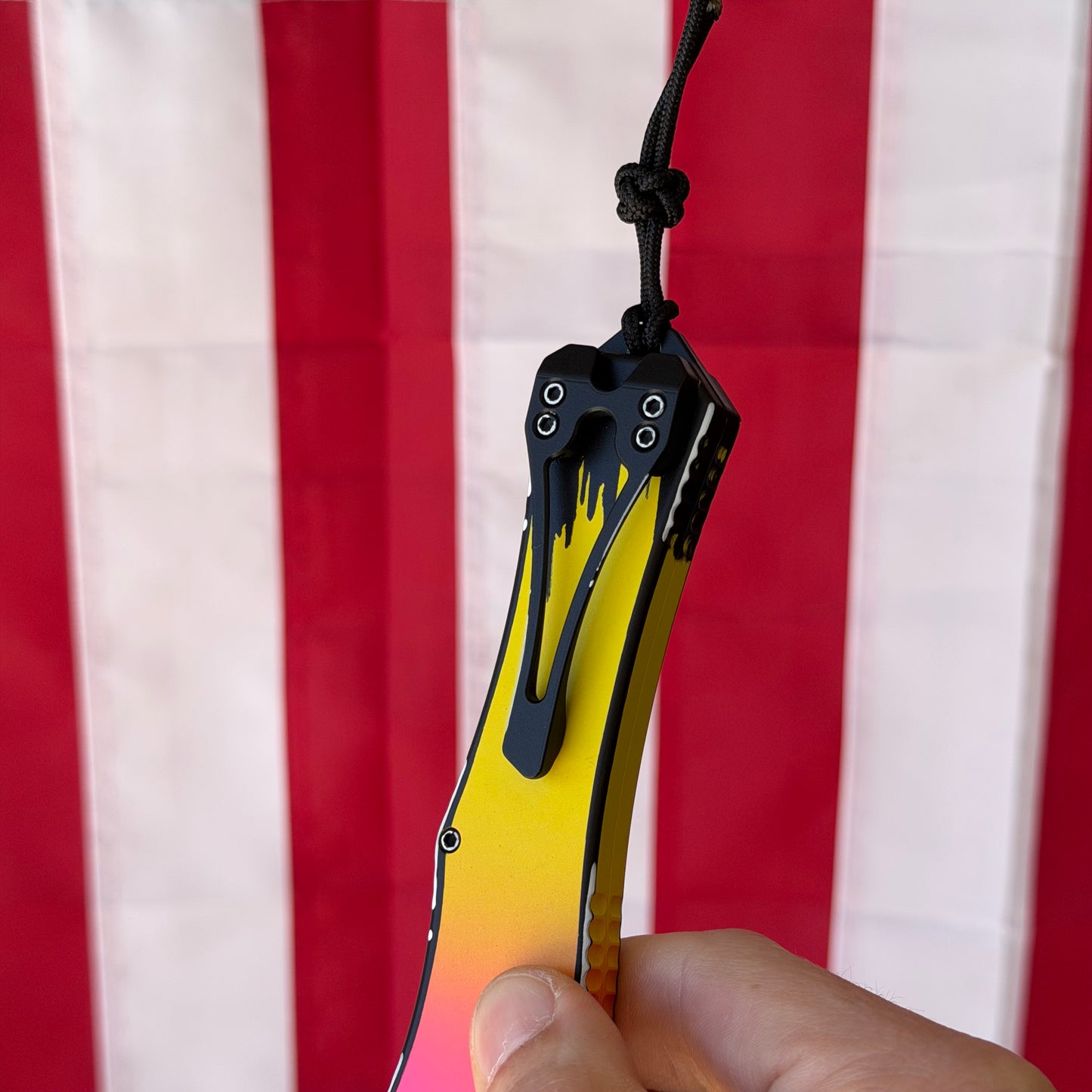 Heretic Cel Shade Pink Lemonade HYDRA V4 Recurve Knife, Magnacut Blade, Automatic OTF – Made in USA (H408-CS-PL)