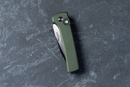 Pro-Tech 2026 Scapegoat Compact Custom 003 Knife – Green Aluminum, Mike Irie 154CM, Automatic – Made in USA (2026 Scapegoat Compact Custom 003)