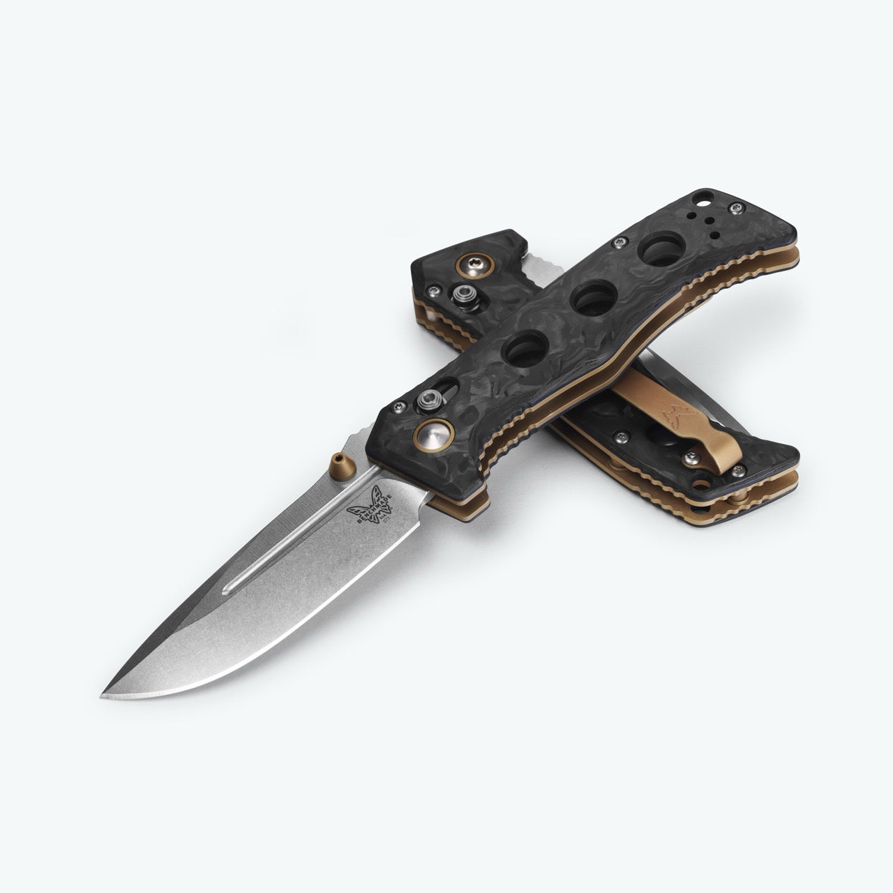 Benchmade Mini Adamas 273-03 Manual Folder, 3.25″ MagnaCut Blade, Marbled Carbon Fiber, Made in USA