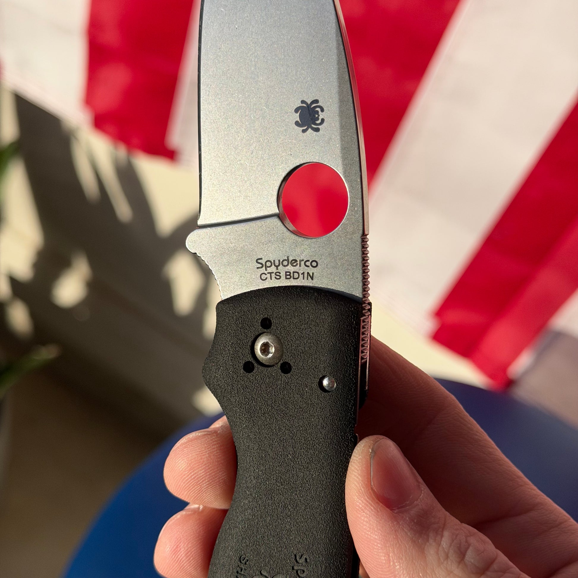 Spyderco Shaman Lightweight Black FRN 3.5 inch CTS-BD1 Compression Lock Knife – Made in USA (SC229PBK)