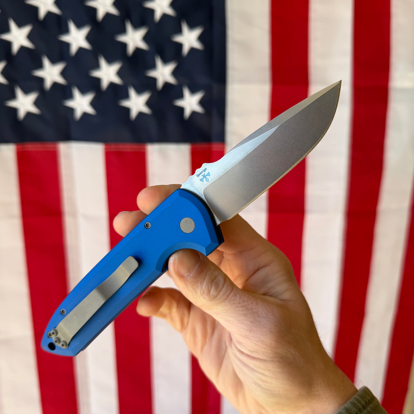 The Back Door: Pro-Tech Rockeye Automatic Knife – Blue Aluminum Handle, Stonewash MagnaCut Blade – Made in USA (LG3101-Blue) (Blemish)