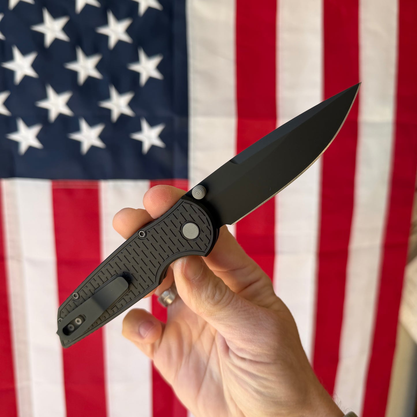 Pro-Tech TR-3 Integrity Manual Knife - Relic Black Handle, DLC MagnaCut Blade (INT1106)