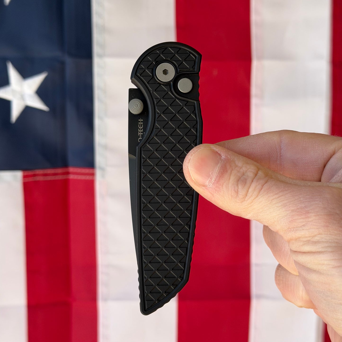 Pro-Tech TR-3 Integrity Manual Knife - Relic Black Handle, DLC MagnaCut Blade (INT1106)