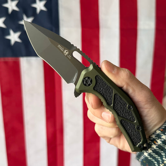 Heretic Medusa Manual RE DLC OD Green Tactical, 3.3″ MagnaCut Recurve Blade, Made in USA (H010-6A-GRN)