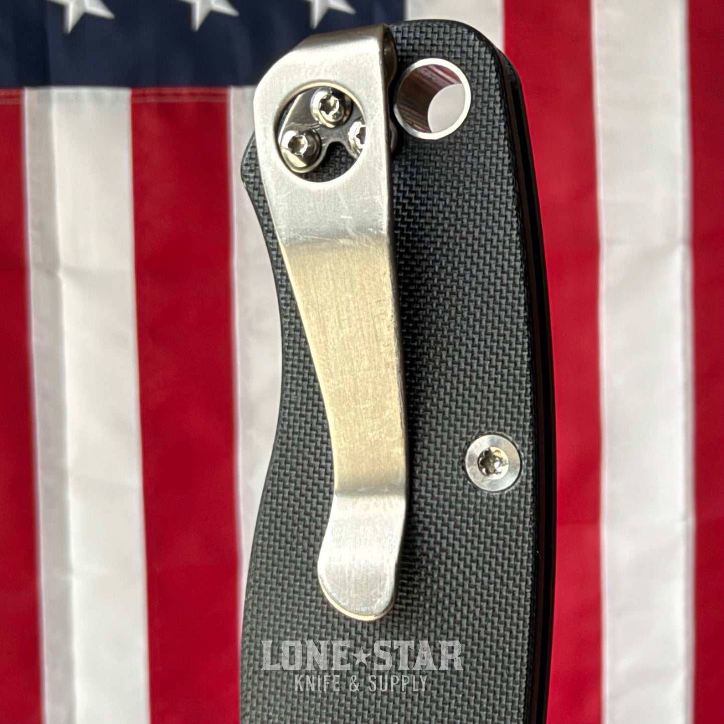 The Back Door: Spyderco Para Military 2 Folding Knife - Black G10, 3.42" CPM-S45VN, CME & LynchNW Clip - Made in USA (C81GP2) (Trade In)