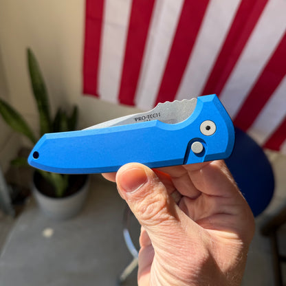 The Back Door: Pro-Tech Rockeye Automatic Knife – Blue Aluminum Handle, Stonewash MagnaCut Blade – Made in USA (LG3101-Blue) (Blemish)