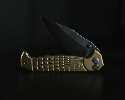 Half Face Blades Crow Folder, Anodized OD Green Aluminum Handle, 3.5″ S45VN Blade, Made in USA