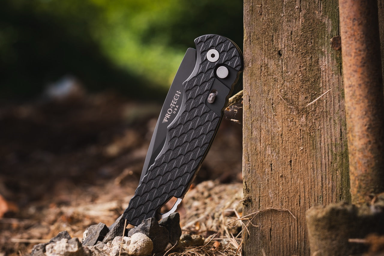 Pro-Tech Tactical Response 4 Auto Knife - Black Aluminum, 4" DLC MagnaMax, Button Lock - Made in USA (T4106 F MM)