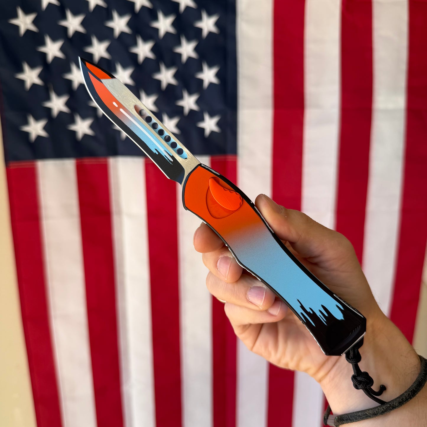 Heretic Cel Shade GT-40 HYDRA V4 Recurve Knife, Magnacut Blade, Automatic OTF – Made in USA (H408-CS-GT)