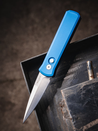 Pro-Tech Godson Automatic Knife, Blue Aluminum Handle, Satin Blade, 3.15″, Made in USA (721-SATIN BLUE)
