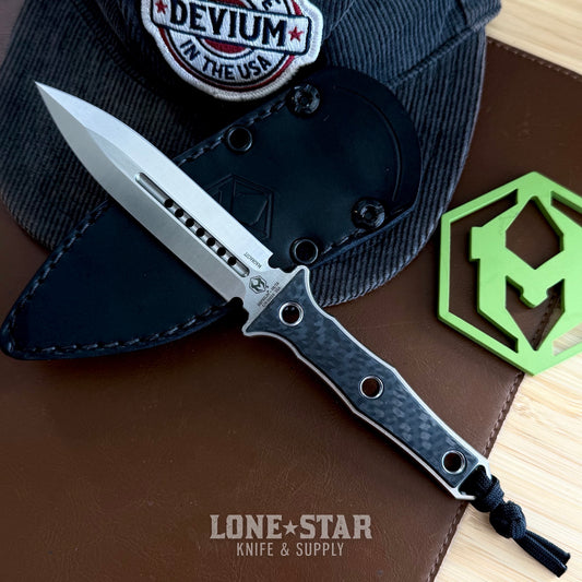 Heretic Mini Nephilim 4" MagnaCut Dagger, Stonewash, Carbon Fiber Scales, JRE Leather Sheath - Made in USA (H069-2A-CF)