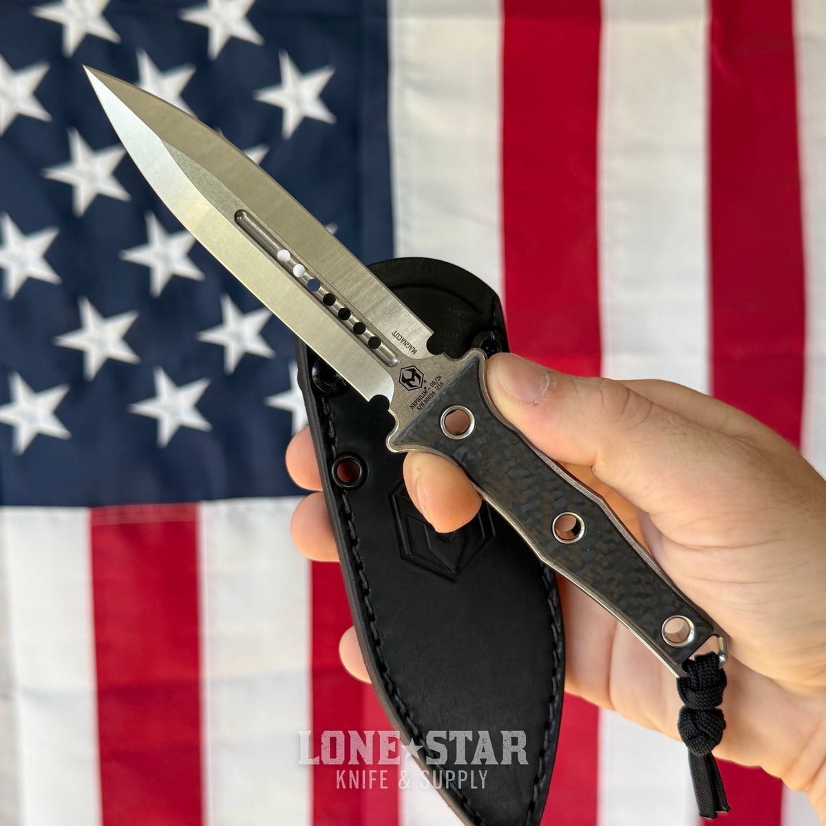 Heretic Mini Nephilim 4" MagnaCut Dagger, Stonewash, Carbon Fiber Scales, JRE Leather Sheath - Made in USA (H069-2A-CF)