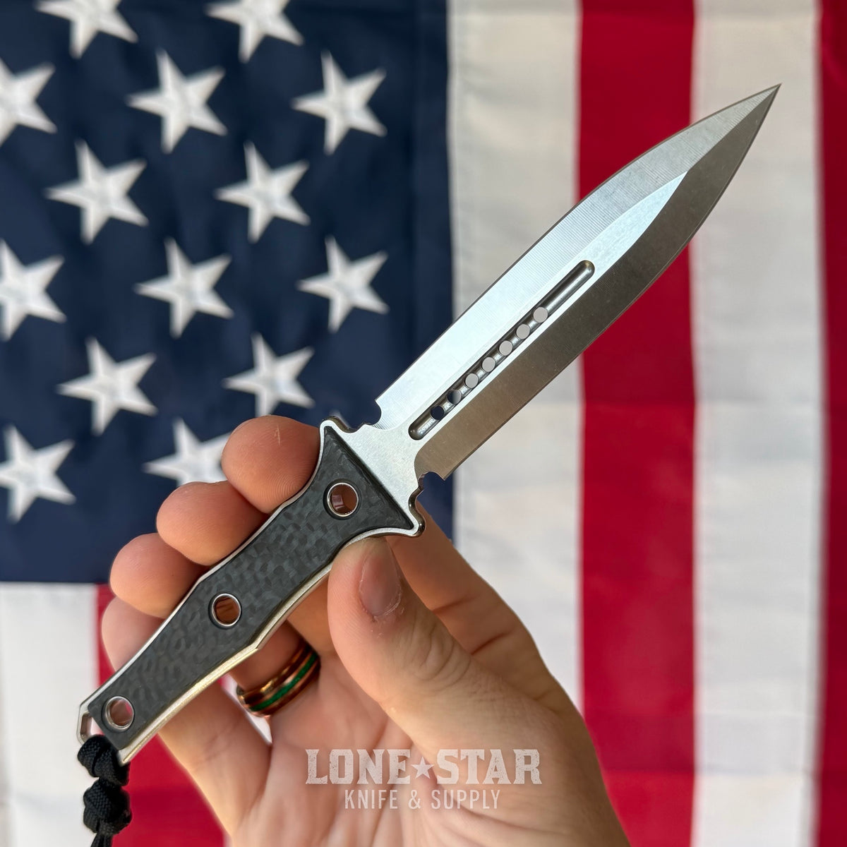 Heretic Mini Nephilim 4" MagnaCut Dagger, Stonewash, Carbon Fiber Scales, JRE Leather Sheath - Made in USA (H069-2A-CF)