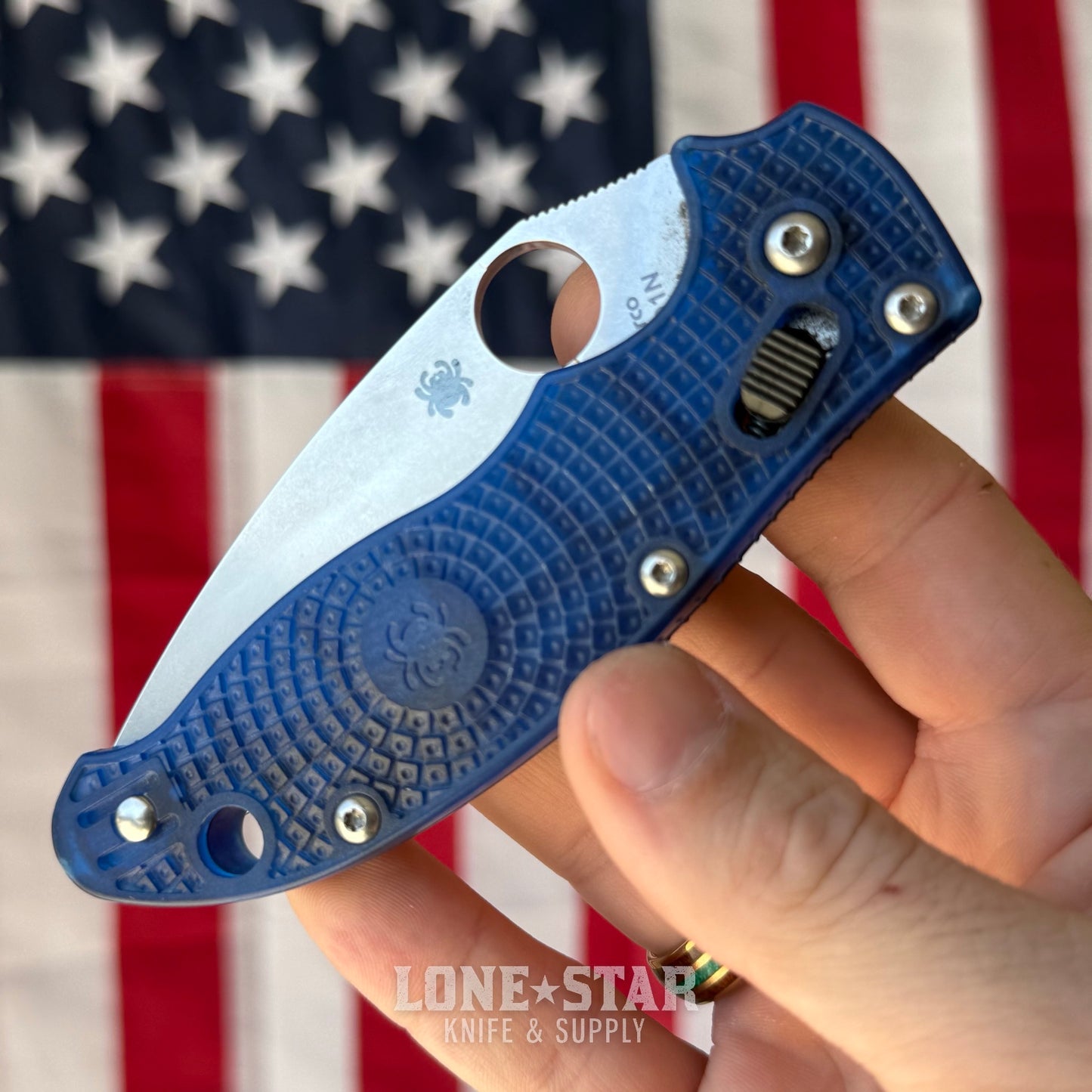 The Back Door: Used - Spyderco Manix 2 Lightweight C101PBL2 3.37" Drop Point, CTS-BD1N, Blue FRCP, Ball Bearing Lock - Made in USA