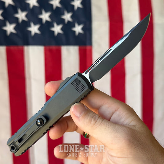 Microtech Ultratech Gen III ZBP S/E OTF Auto Knife - Black Aluminum, 3.55" M390MK, Deep Engraved USA Flag - Made in USA (1121-1T-DFLAG)
