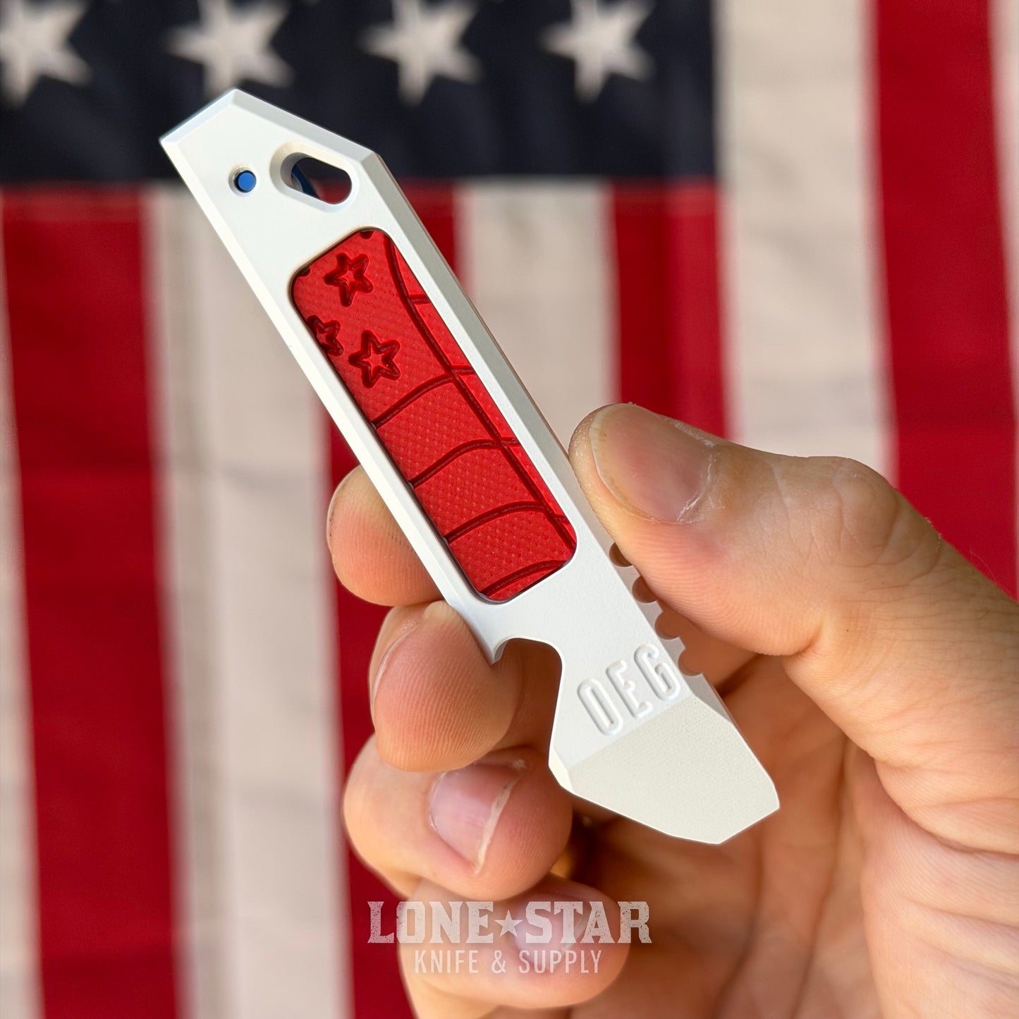OEGEDCxLSKS MERICA Good Luck Pry - White Cerakote Titanium, G10 Flag Inlay, Blue deep carry clip - Lone Star Exclusive - Made in USA (OEG-LSKS-MERICAGLP)