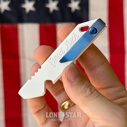 OEGEDCxLSKS MERICA Good Luck Pry - White Cerakote Titanium, G10 Flag Inlay, Blue deep carry clip - Lone Star Exclusive - Made in USA (OEG-LSKS-MERICAGLP)