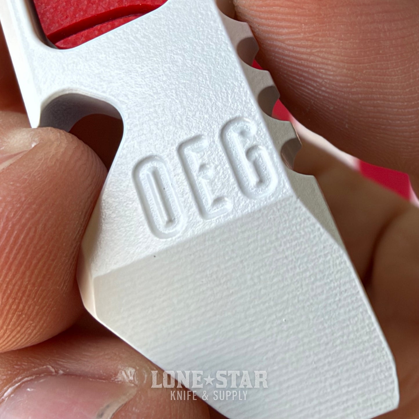 OEGEDCxLSKS MERICA Good Luck Pry - White Cerakote Titanium, G10 Flag Inlay, Blue deep carry clip - Lone Star Exclusive - Made in USA (OEG-LSKS-MERICAGLP)