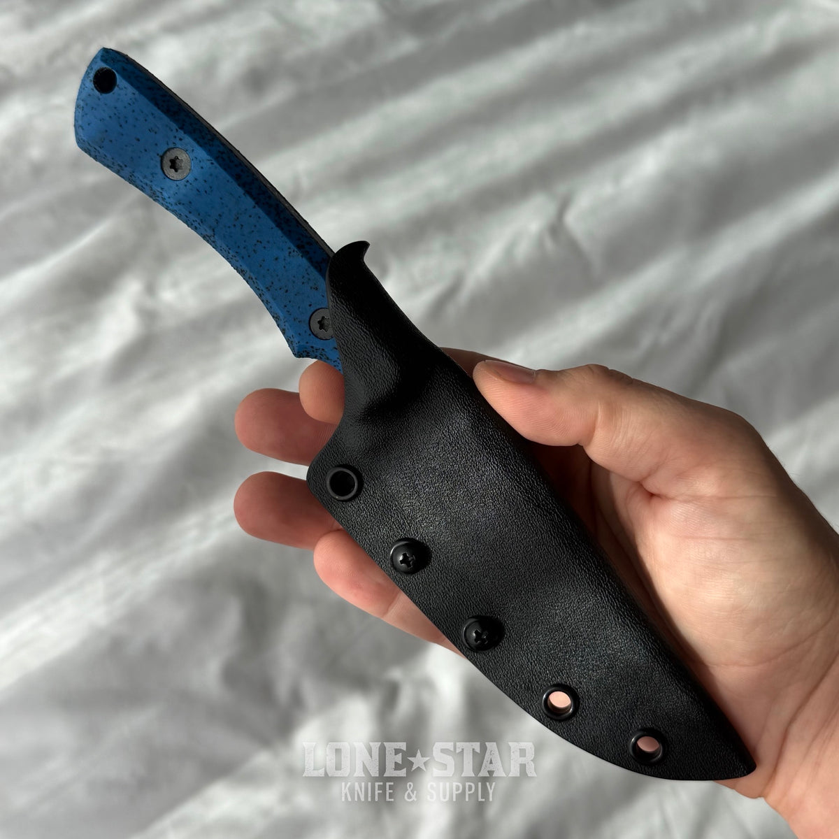 Shady Grady EDC Drifter Fixed Blade - O1 Darkened Stonewash, Blue GripX, Kydex Sheath - Made in USA (SG-DRIFTER-O1-BLUGRIPX)