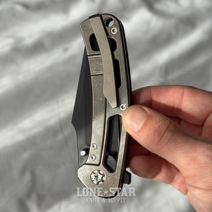 Nicholas Nichols Guppy 3.5 - 3.5" DLC MagnaCut, Purple Flow Carbon Fiber, Smooth Titanium Framelock - Made in USA (NN-GUPPY35-PURPFLOW)