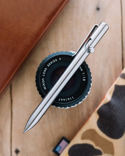 Bolt Action Pen – Standard Size in Titanium