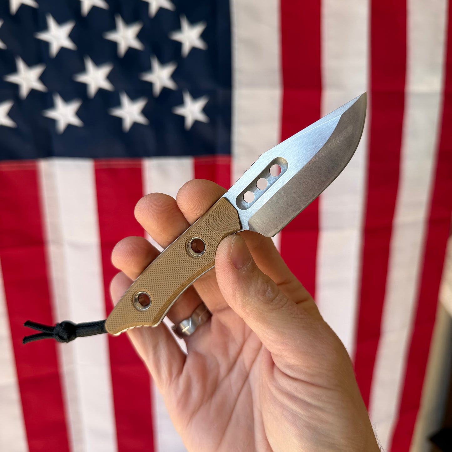 Heretic Knives Kobold Fixed Blade Knife, FDE G10, Stonewash MagnaCut Blade, 2.8″, Made in USA (H065-2A-FDE-G10)