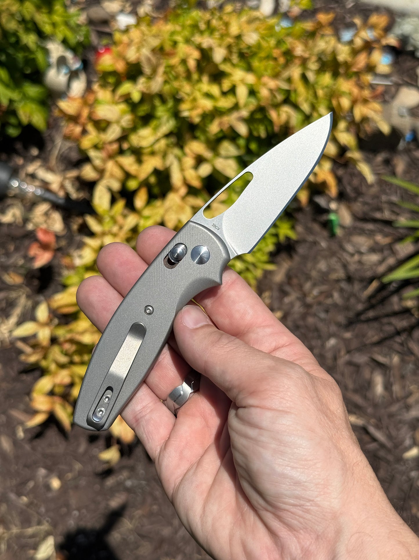 Bulldog Knife – 2.9″ 20CV Stonewash Blade, Titanium Frame, River‑LOK – Made in USA (Bulldog Rev. B)