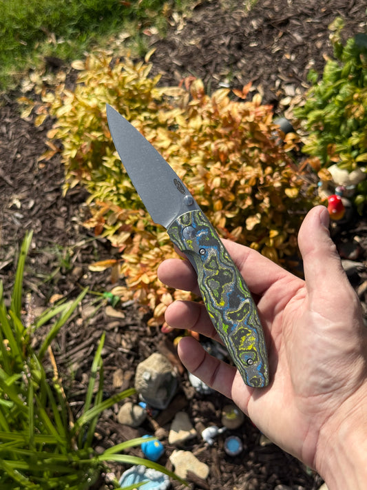 TRM Atom Linerlock Knife – Gecko Camo Carbon 3D Contoured Smooth, CPM MagnaCut Blade – Made in USA