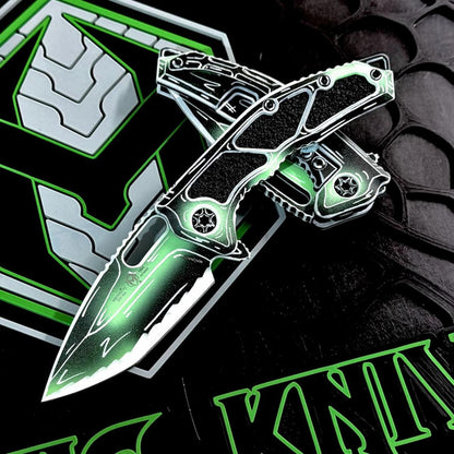The Back Door: Heretic Medusa Manual Knife - Toxic Green Negative Cel Shade, 3″ MagnaCut Tanto, Cerakote Blade and Handle - Made in USA (H009-NCS-TX) (Return)