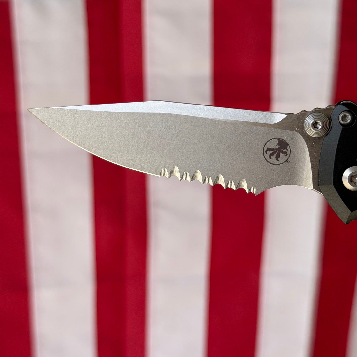Microtech SOCOM Elite RAM-LOK™ Knife, Partially Serrated Stonewash Clip Point Blade, Black Frag Aluminum Handle, 3.8″, Made in USA (160RL-11FR)