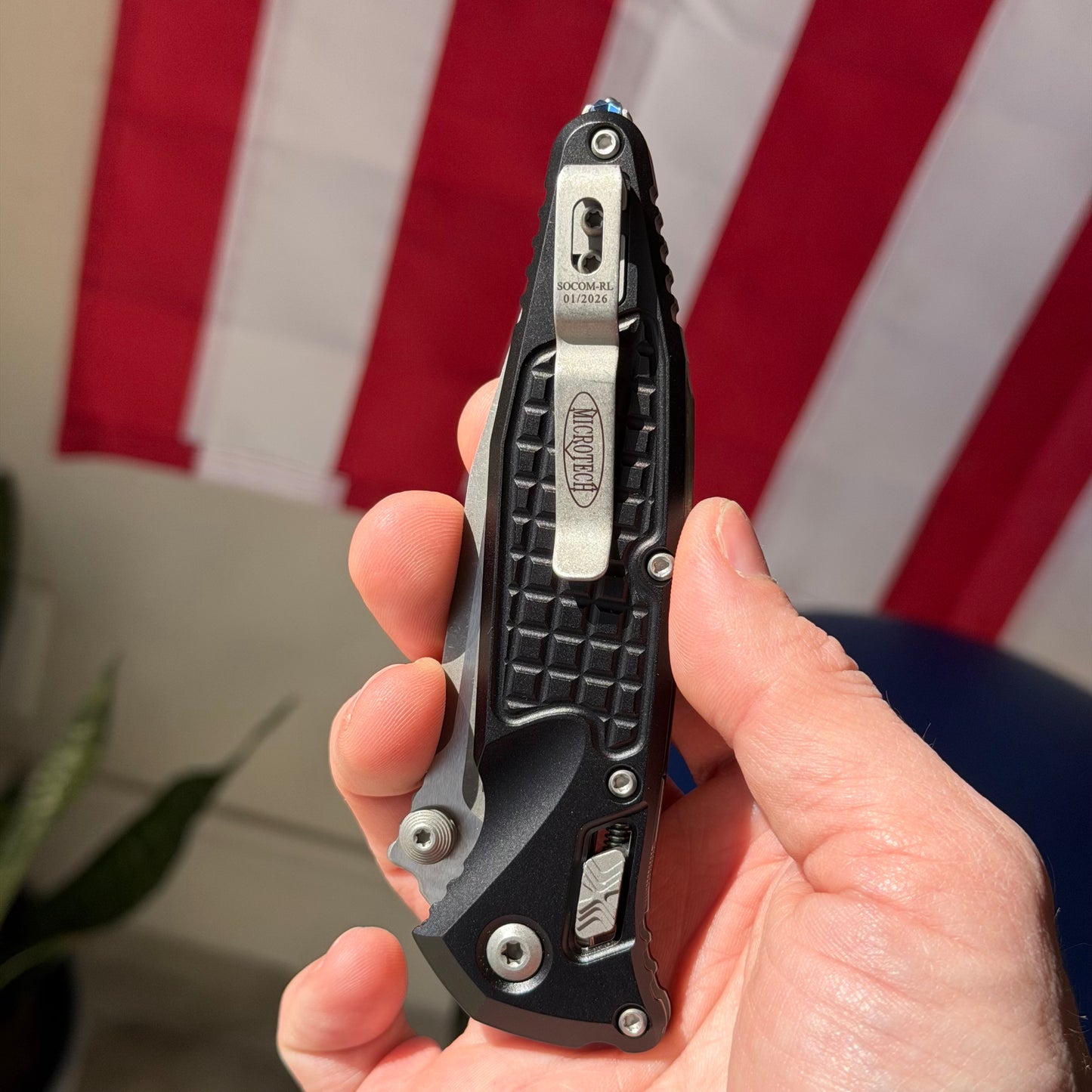 Microtech SOCOM Elite RAM-LOK™ Knife, Apocalyptic® Clip Point Blade, Black Frag Aluminum Handle, 3.8″, Made in USA (160RL-10APFR)