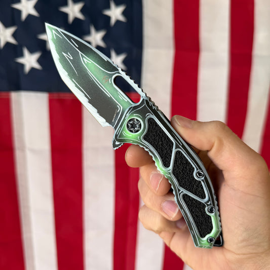 The Back Door: Heretic Medusa Manual Knife - Toxic Green Negative Cel Shade, 3″ MagnaCut Tanto, Cerakote Blade and Handle - Made in USA (H009-NCS-TX) (Return)