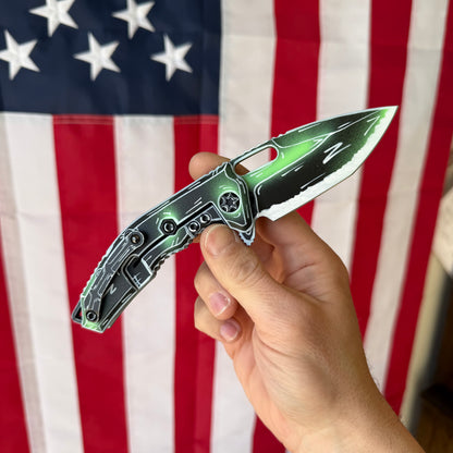 The Back Door: Heretic Medusa Manual Knife - Toxic Green Negative Cel Shade, 3″ MagnaCut Tanto, Cerakote Blade and Handle - Made in USA (H009-NCS-TX) (Return)