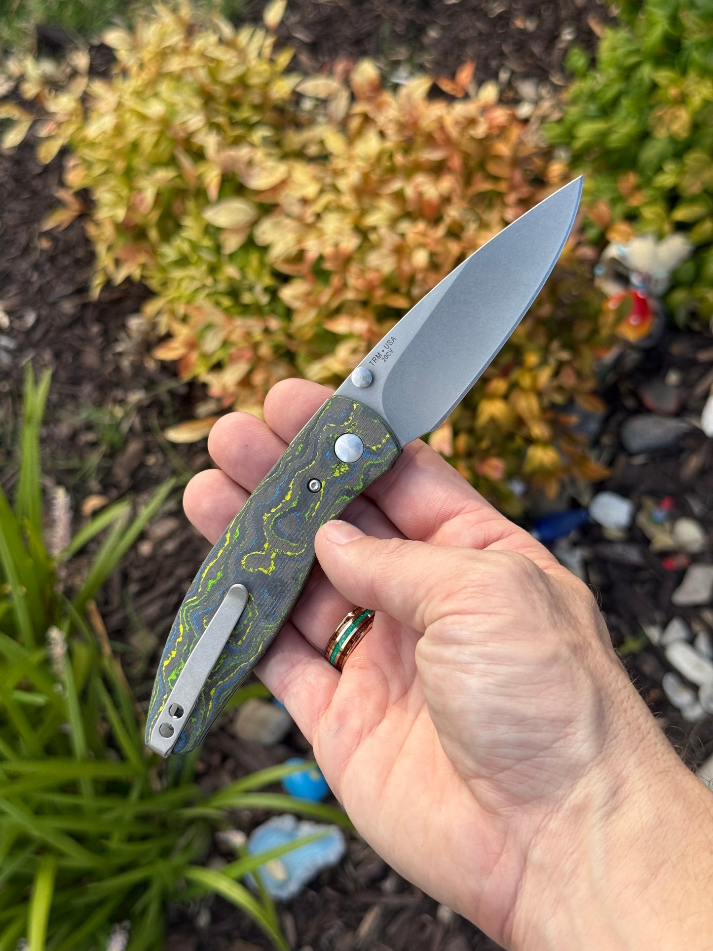 TRM Atom Linerlock – Gecko Camo Carbon 3D Smooth, Custom Hollow‑Ground 20CV Blade – Made in USA