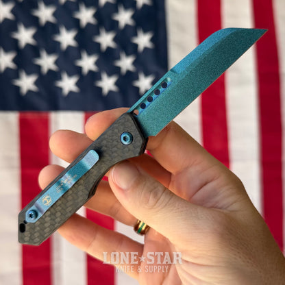 The Back Door: Heretic Jinn Auto - Metallic Teal Carbon Fiber, MagnaCut Wharncliffe - Made in USA (H113-MT-CF) (Trade In)