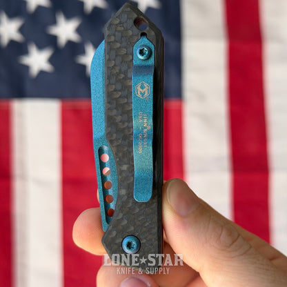 The Back Door: Heretic Jinn Auto - Metallic Teal Carbon Fiber, MagnaCut Wharncliffe - Made in USA (H113-MT-CF) (Trade In)